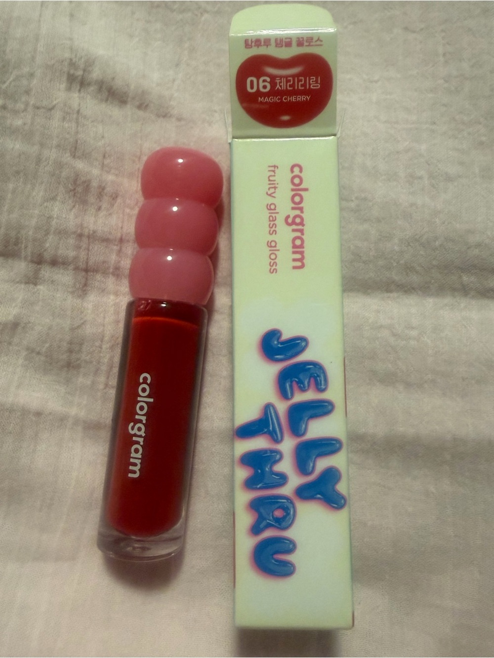 Jelly Tint Fruity colorgram  Glass Gloss shade 06 Magic Cherry (Pink & Red)